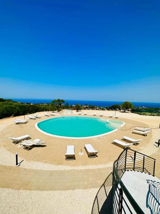 Rocce Rosse Sardinia Aparthotel Isola Rossa Exterior foto